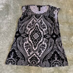 Y2K Black & white paisley tank with grommets